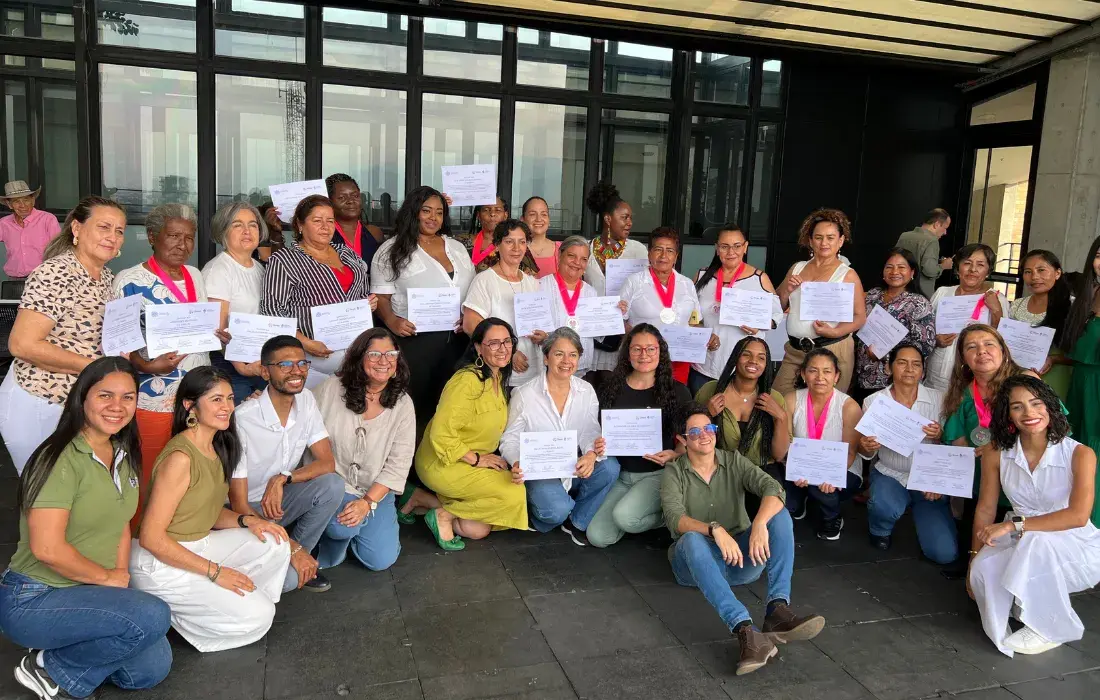 Mujeres que crecen, comunidades que se fortalecen